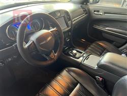 کرایسلەر 300